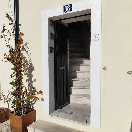 Hugo's Panoramic Duplex * Lissabon