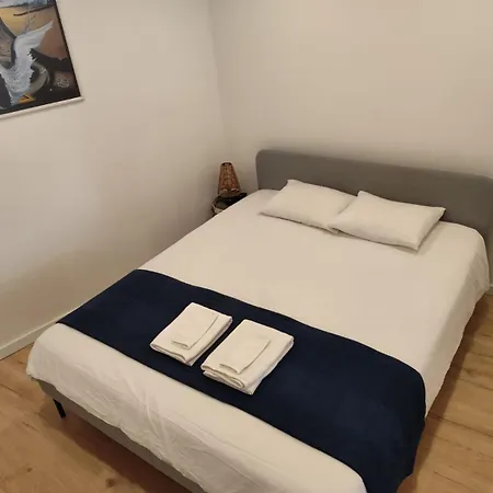 Hugo's Panoramic Duplex Apartment Lissabon