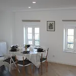 דירה Hugo's Panoramic Duplex