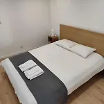דירה Hugo's Panoramic Duplex *
