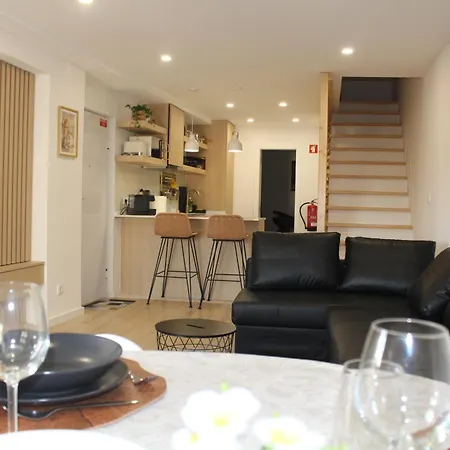 Hugo's Panoramic Duplex アパート
